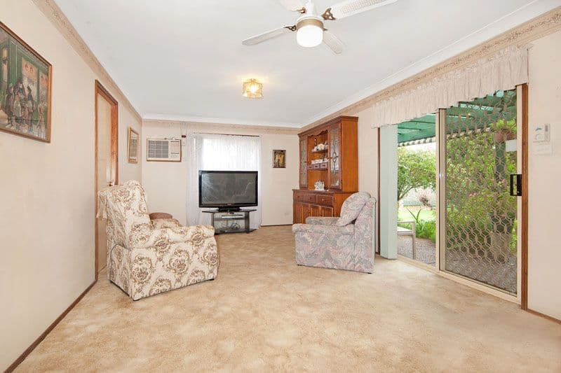 68 Aston Wilde Avenue, CHITTAWAY BAY NSW 2261, Chittaway Bay - Thumbnail 3