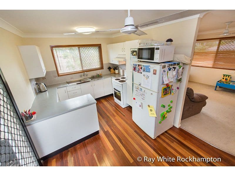 20 Docherty Street, NORMAN GARDENS QLD 4701, Norman Gardens - Thumbnail 2