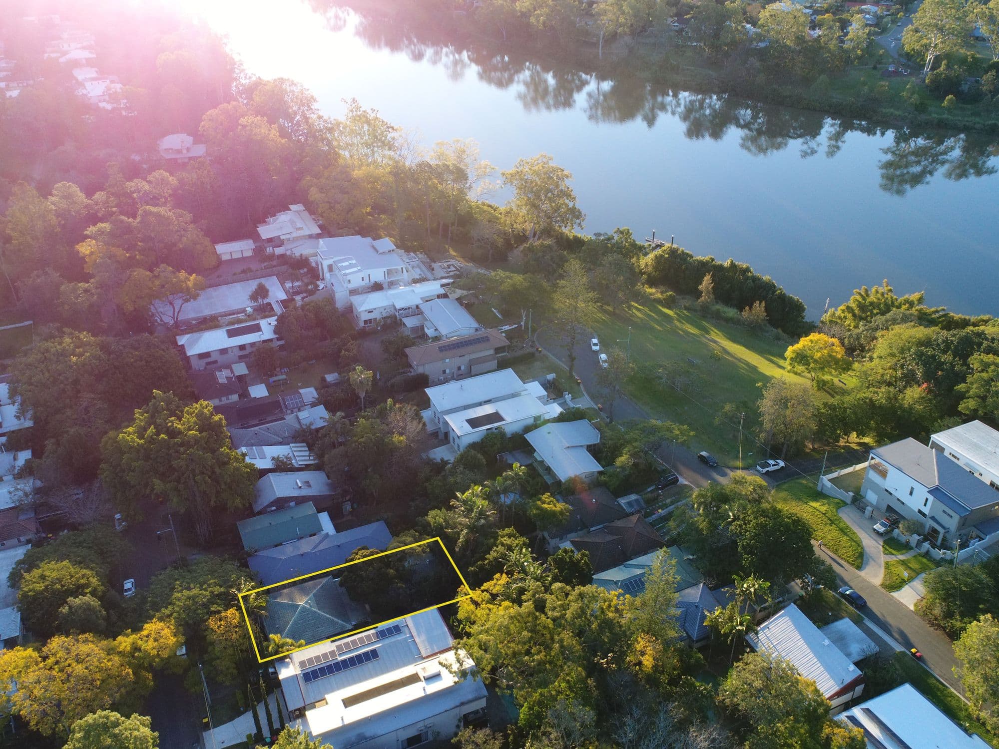23 Richmond Street, Corinda QLD 4075, Corinda - Thumbnail 2
