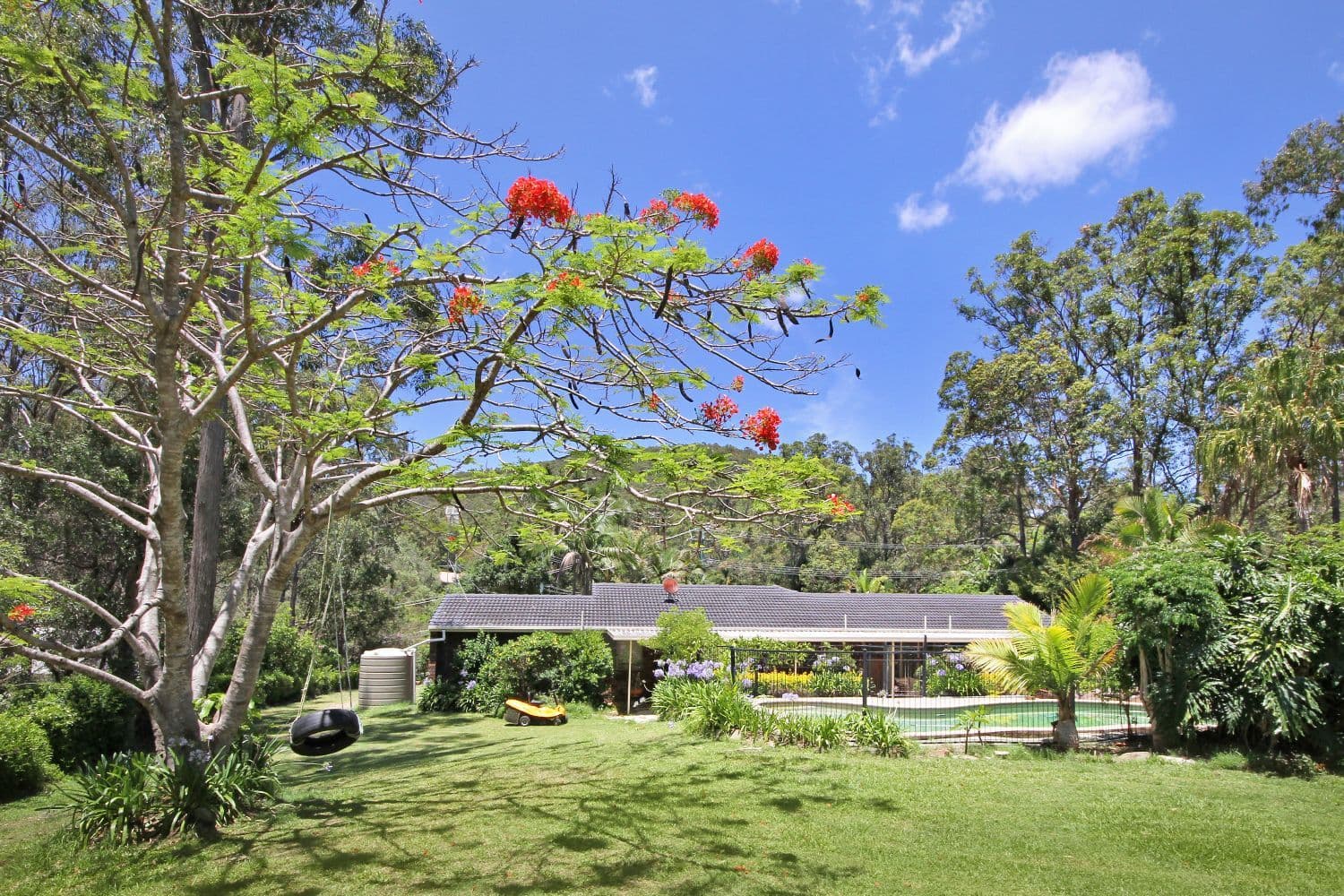 20 Strawberry Road, MUDGEERABA QLD 4213, Mudgeeraba - Thumbnail 7