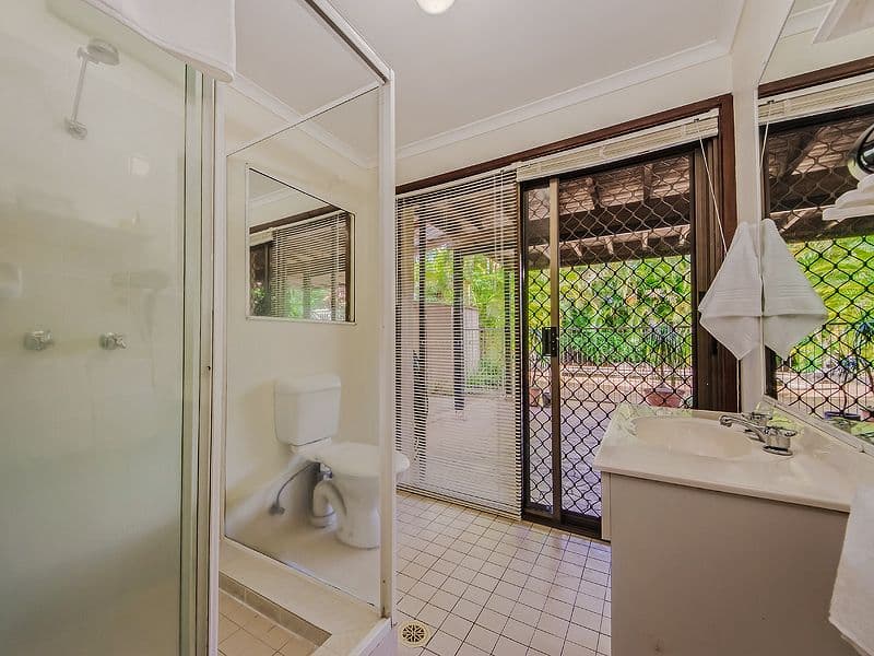 8 Petherbridge Avenue, MERRIMAC QLD 4226, Merrimac - Thumbnail 6