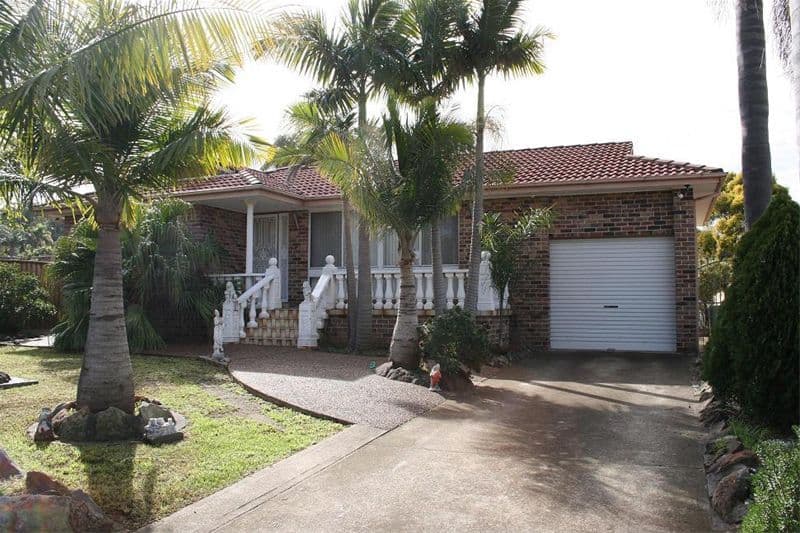 33 Nineveh Crescent, GREENFIELD PARK NSW 2176, Greenfield Park - Image 1