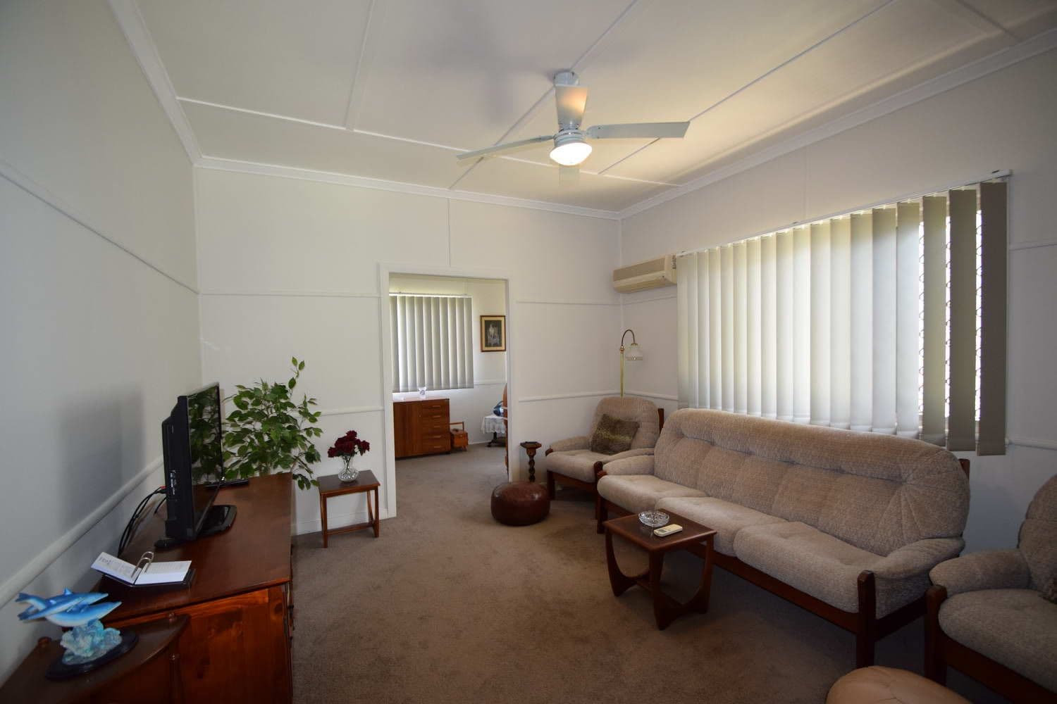 13 Adelaide Street, Esk QLD 4312, Esk - Thumbnail 4