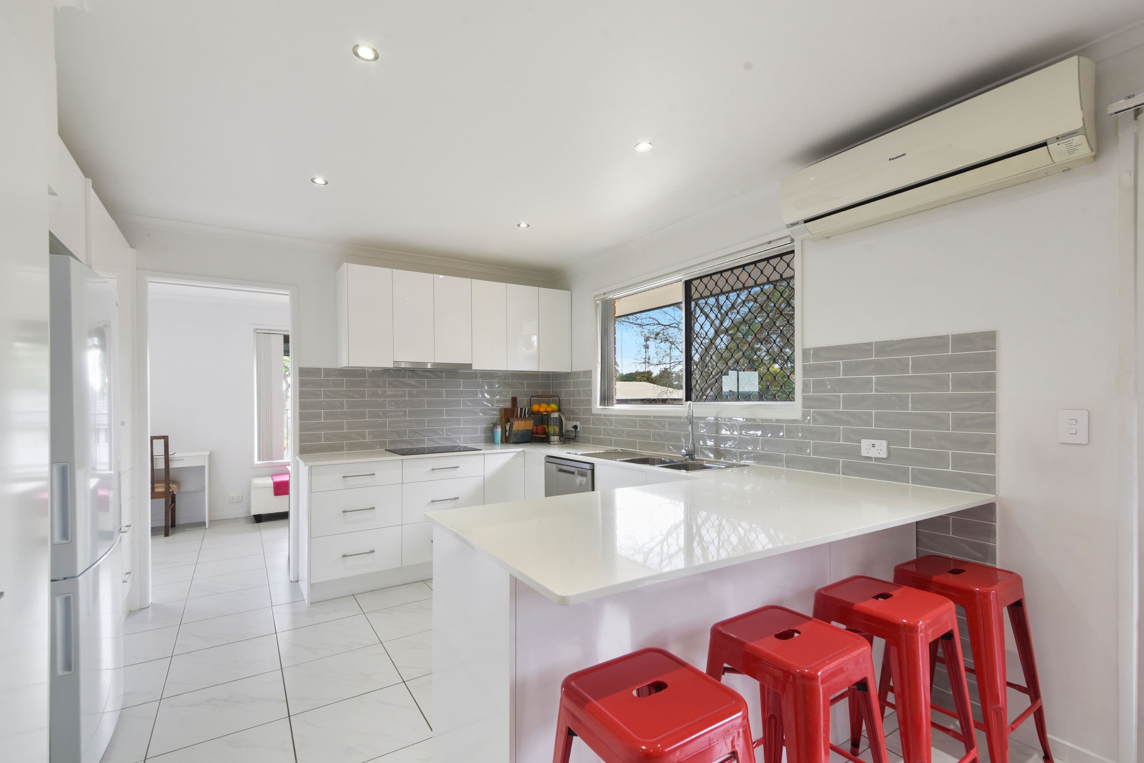 8 Eldorado Street, Bracken Ridge QLD 4017, Bracken Ridge - Thumbnail 3