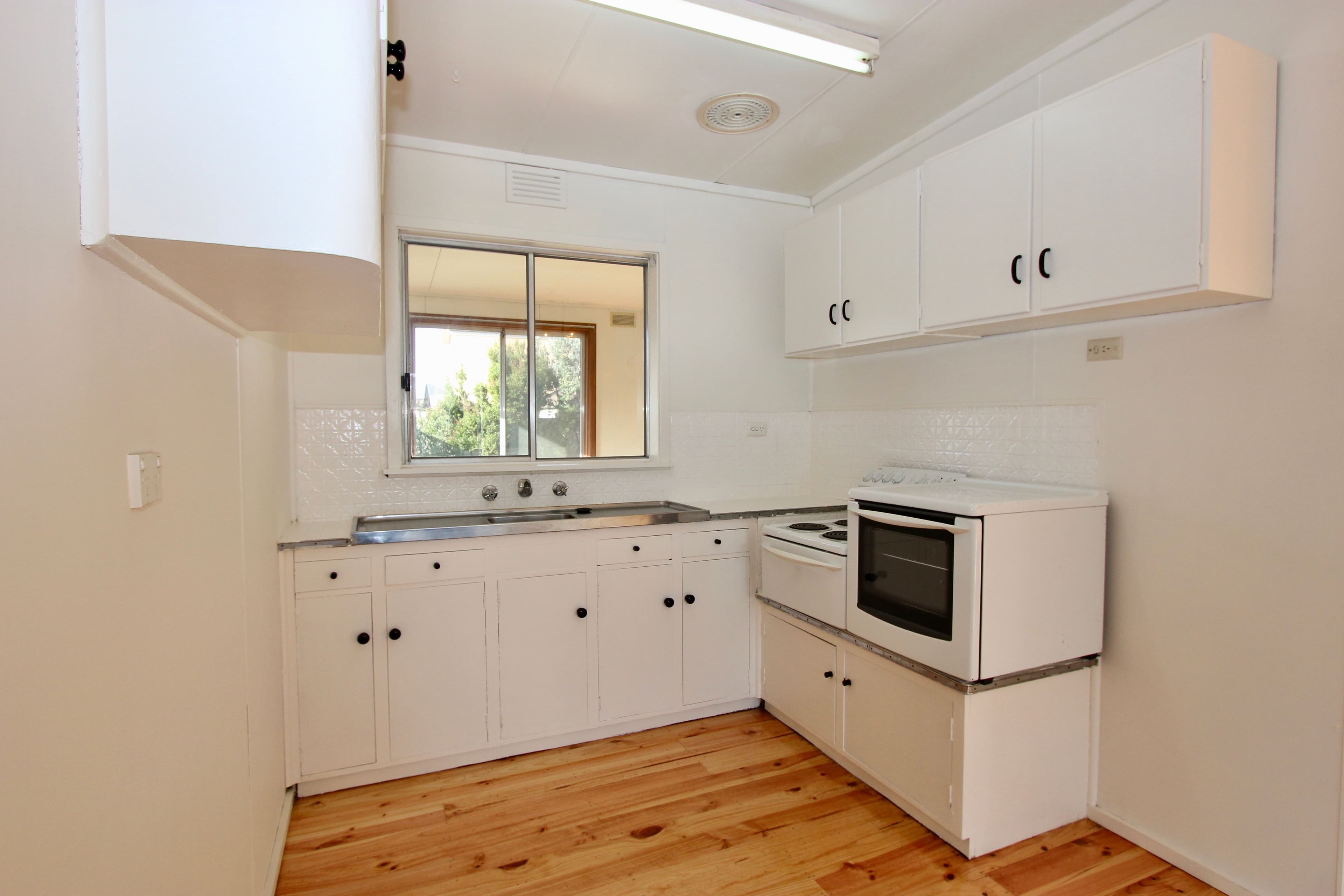 35 Monash Avenue, Cowes VIC 3922, Cowes - Thumbnail 5