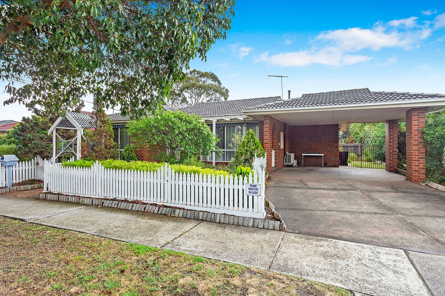 6 Glenway Drive, Dingley Village VIC 3172, Dingley Village - Thumbnail 3