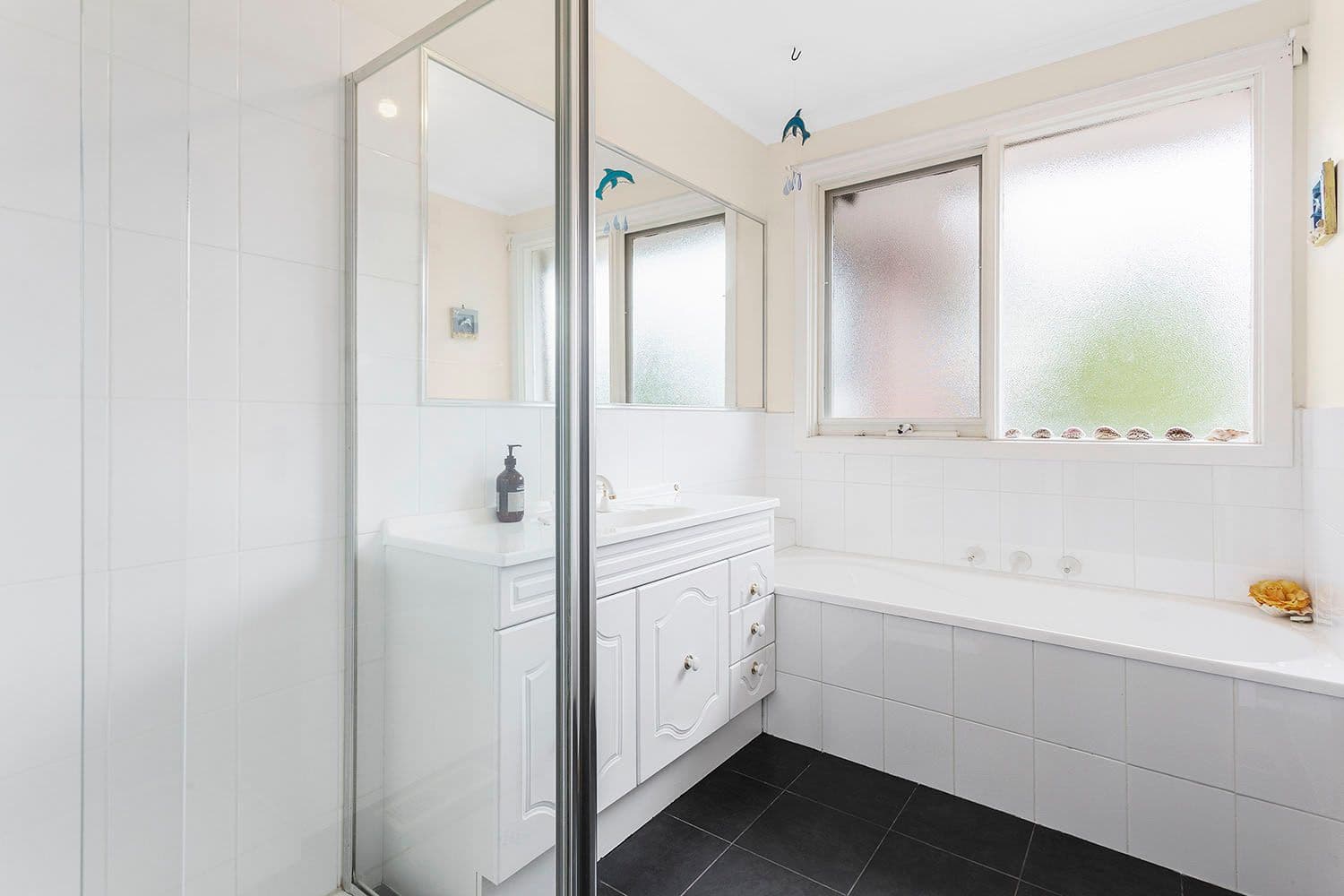 6 Glenway Drive, Dingley Village VIC 3172, Dingley Village - Thumbnail 8
