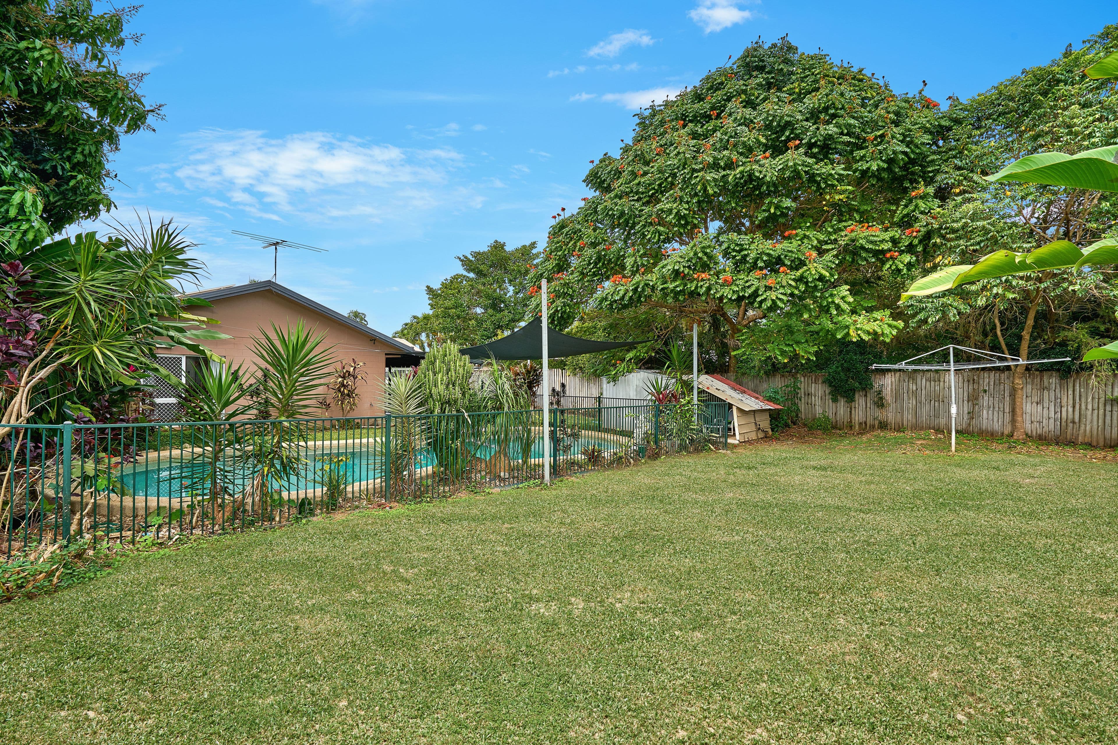 118 Robert Road, Bentley Park QLD 4869, Bentley Park - Thumbnail 4