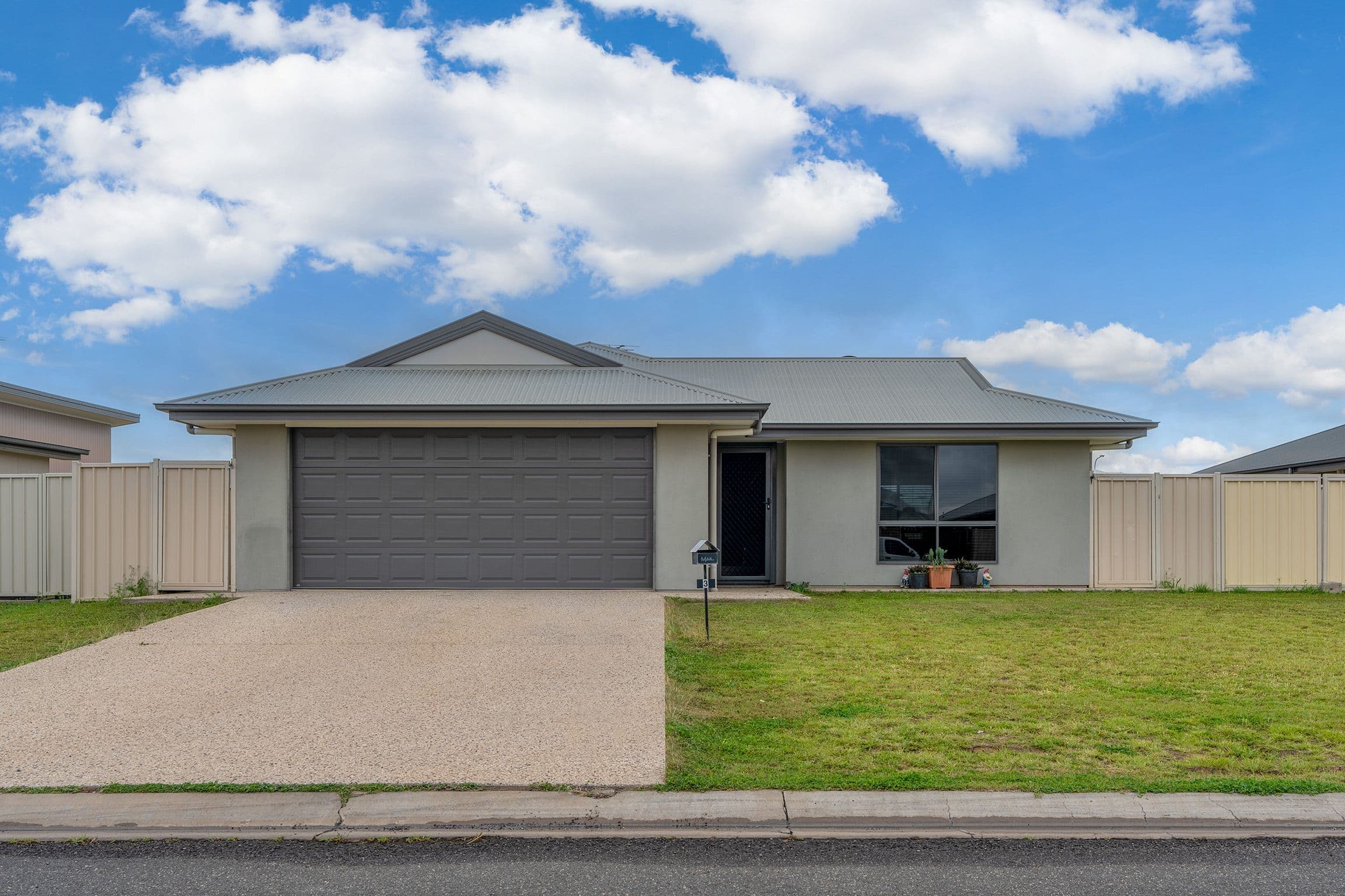 3 Singleton Court, Emerald QLD 4720, Emerald - Image 1
