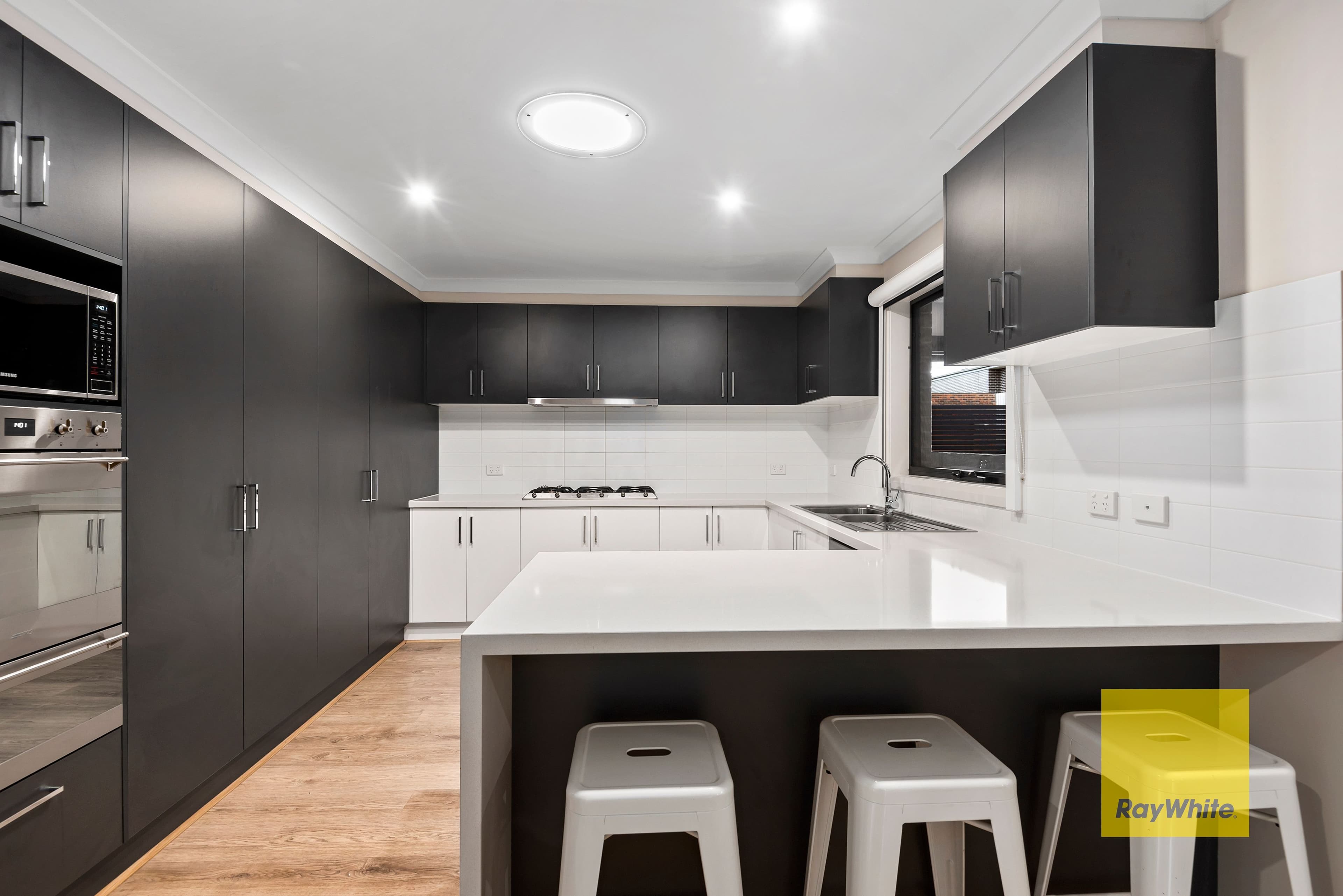 34 Valencay Avenue, Highton VIC 3216, Highton - Thumbnail 2