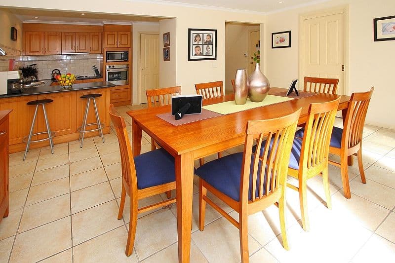 10 Belmont Way, MILL PARK VIC 3082, Mill Park - Thumbnail 3