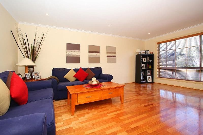10 Belmont Way, MILL PARK VIC 3082, Mill Park - Thumbnail 4