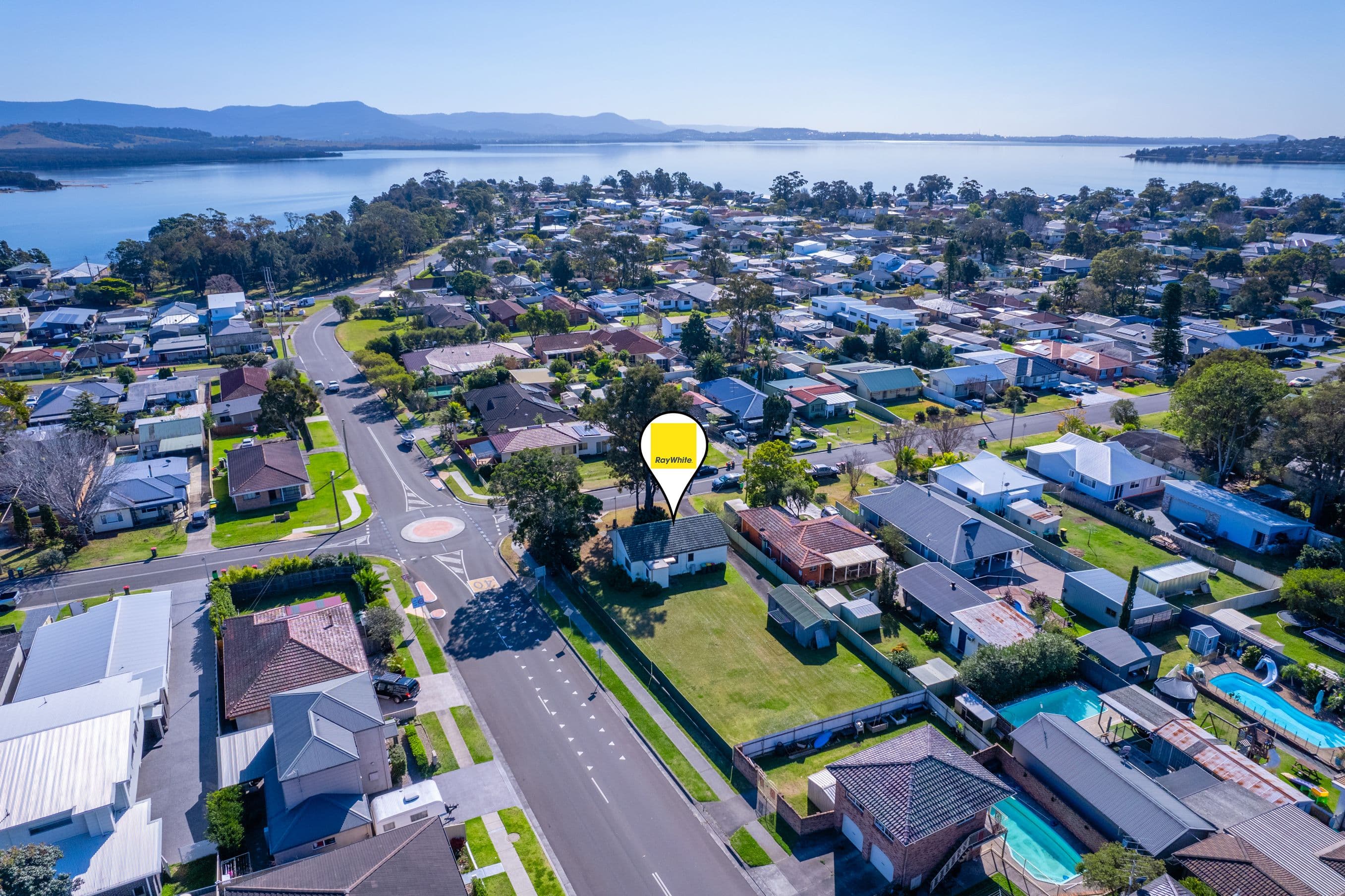 60-62 GUMVIEW CRESCENT, Flagstone QLD 4280, Flagstone - Thumbnail 2
