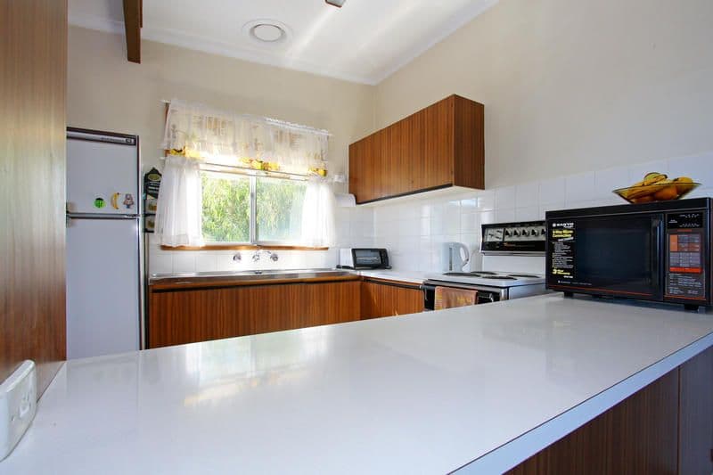 60 Elizabeth Drive, ROSEBUD VIC 3939, Rosebud - Thumbnail 6