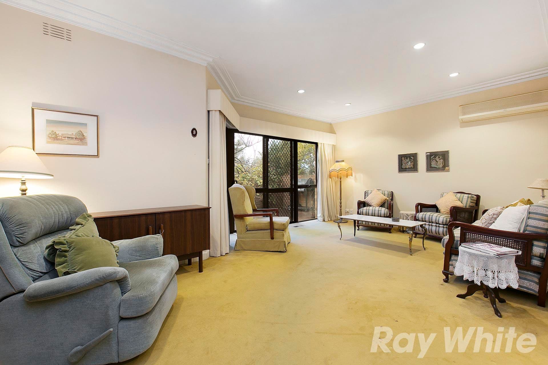 15 Latrobe Street, Cheltenham VIC 3192, Cheltenham - Thumbnail 3