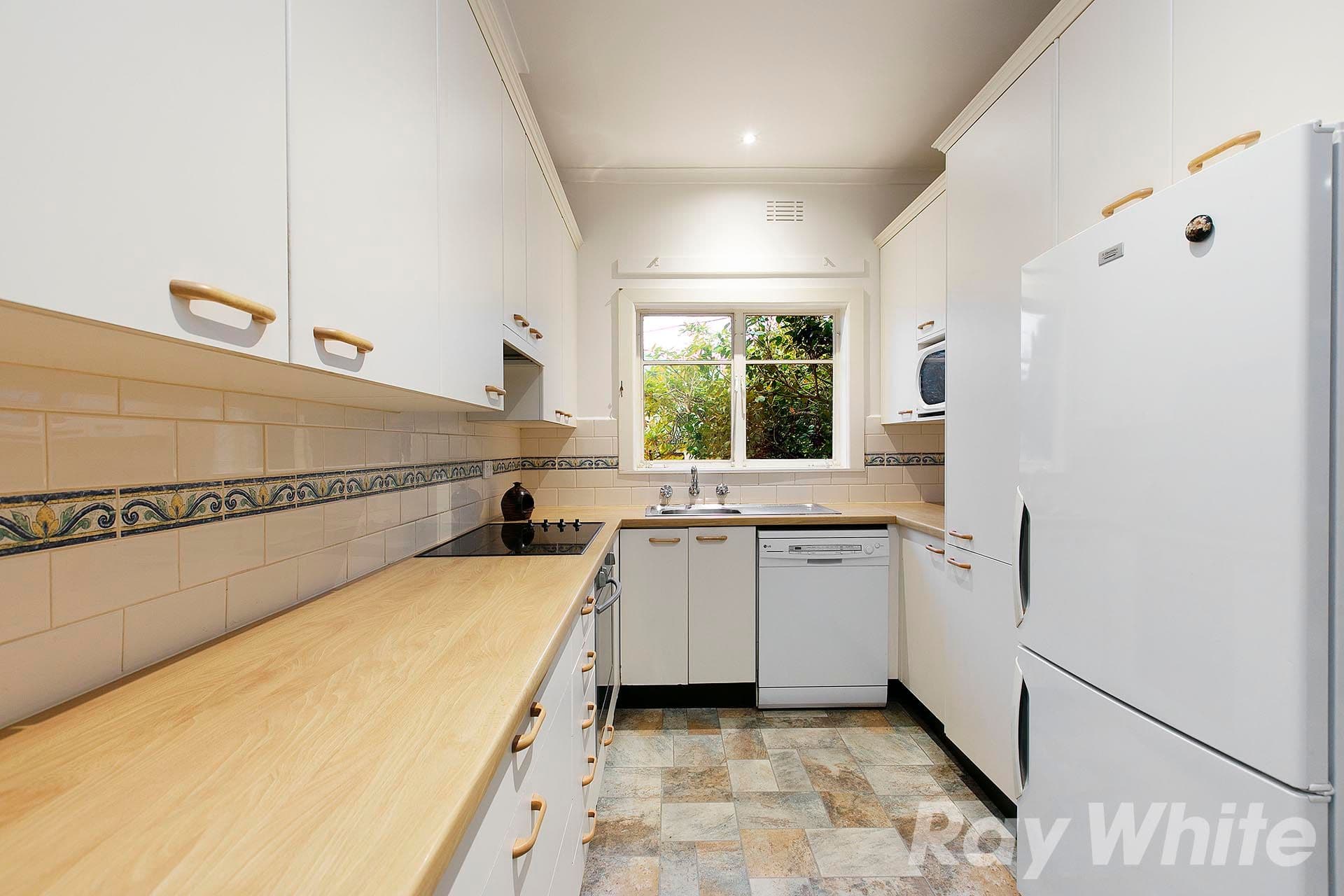 15 Latrobe Street, Cheltenham VIC 3192, Cheltenham - Thumbnail 5