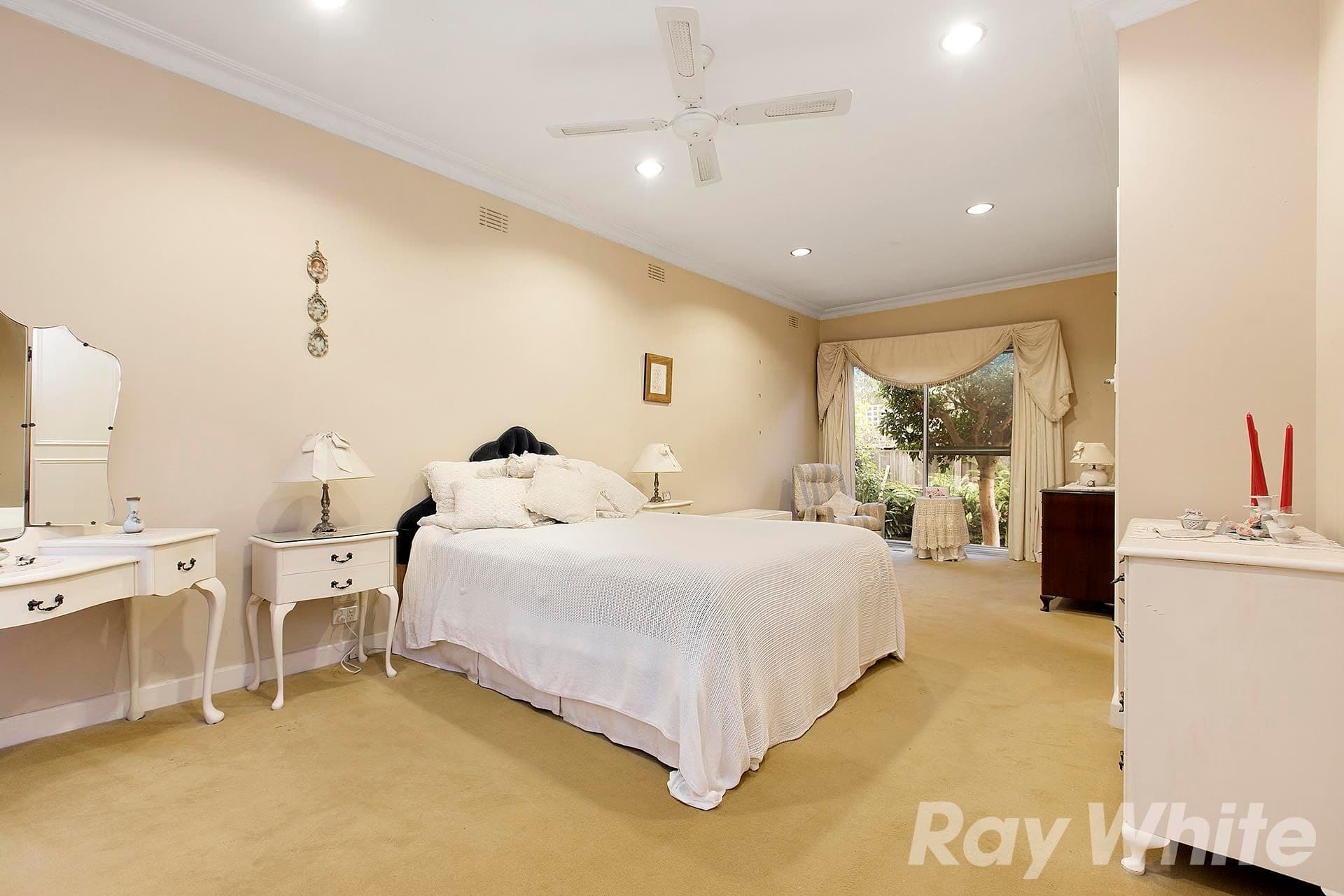 15 Latrobe Street, Cheltenham VIC 3192, Cheltenham - Thumbnail 8