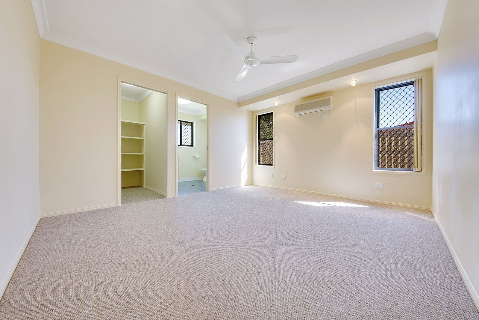 6 Gregory Street, Tannum Sands QLD 4680, Tannum Sands - Thumbnail 6