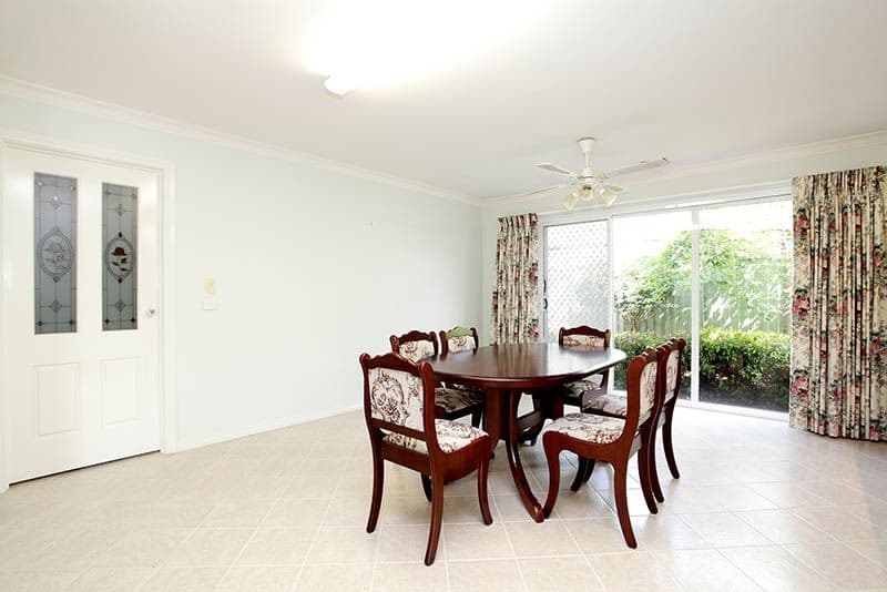 6 Messina Crescent, TAYLORS LAKES VIC 3038, Taylors Lakes - Thumbnail 4
