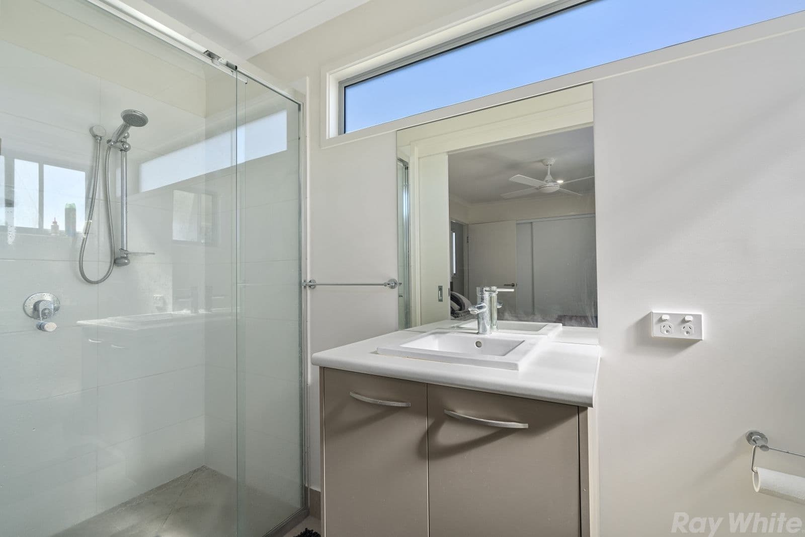 42 Mortimer Street, Caboolture QLD 4510, Caboolture - Thumbnail 6