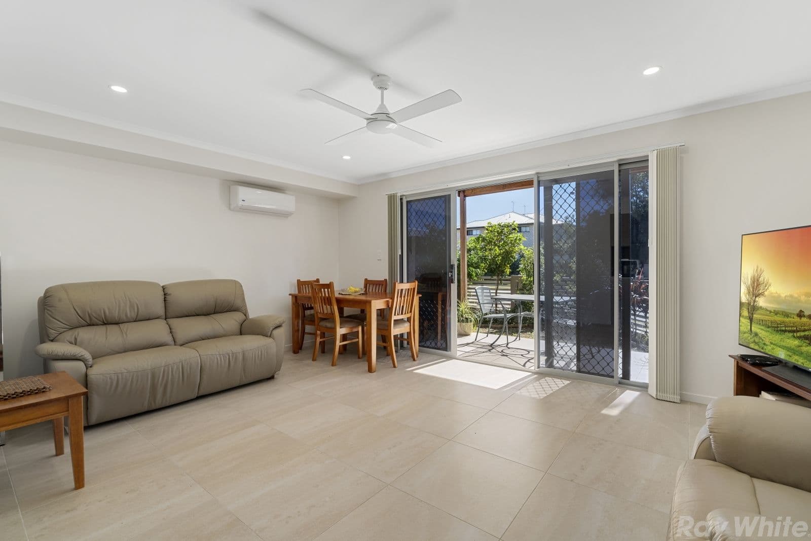42 Mortimer Street, Caboolture QLD 4510, Caboolture - Thumbnail 7