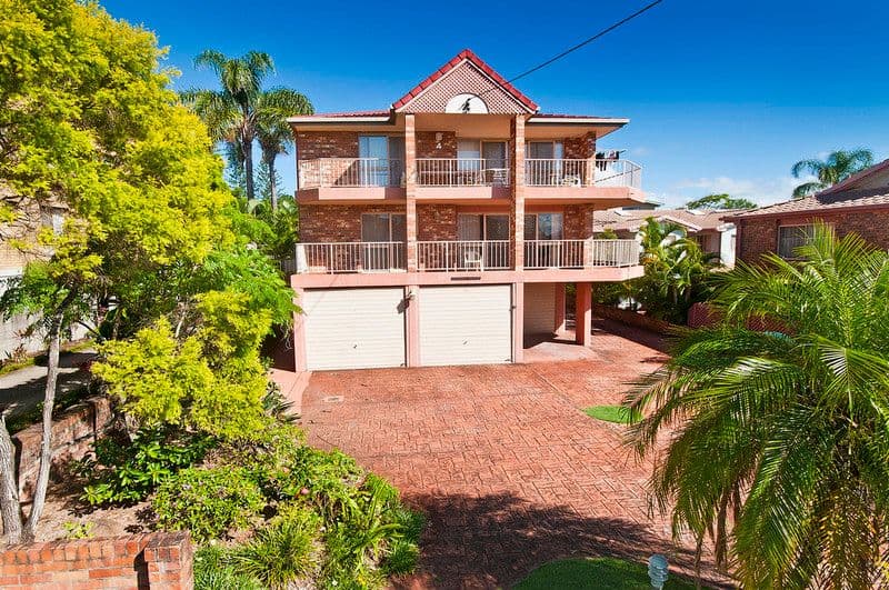 10 Twelfth Avenue, PALM BEACH QLD 4221, Palm Beach - Image 1