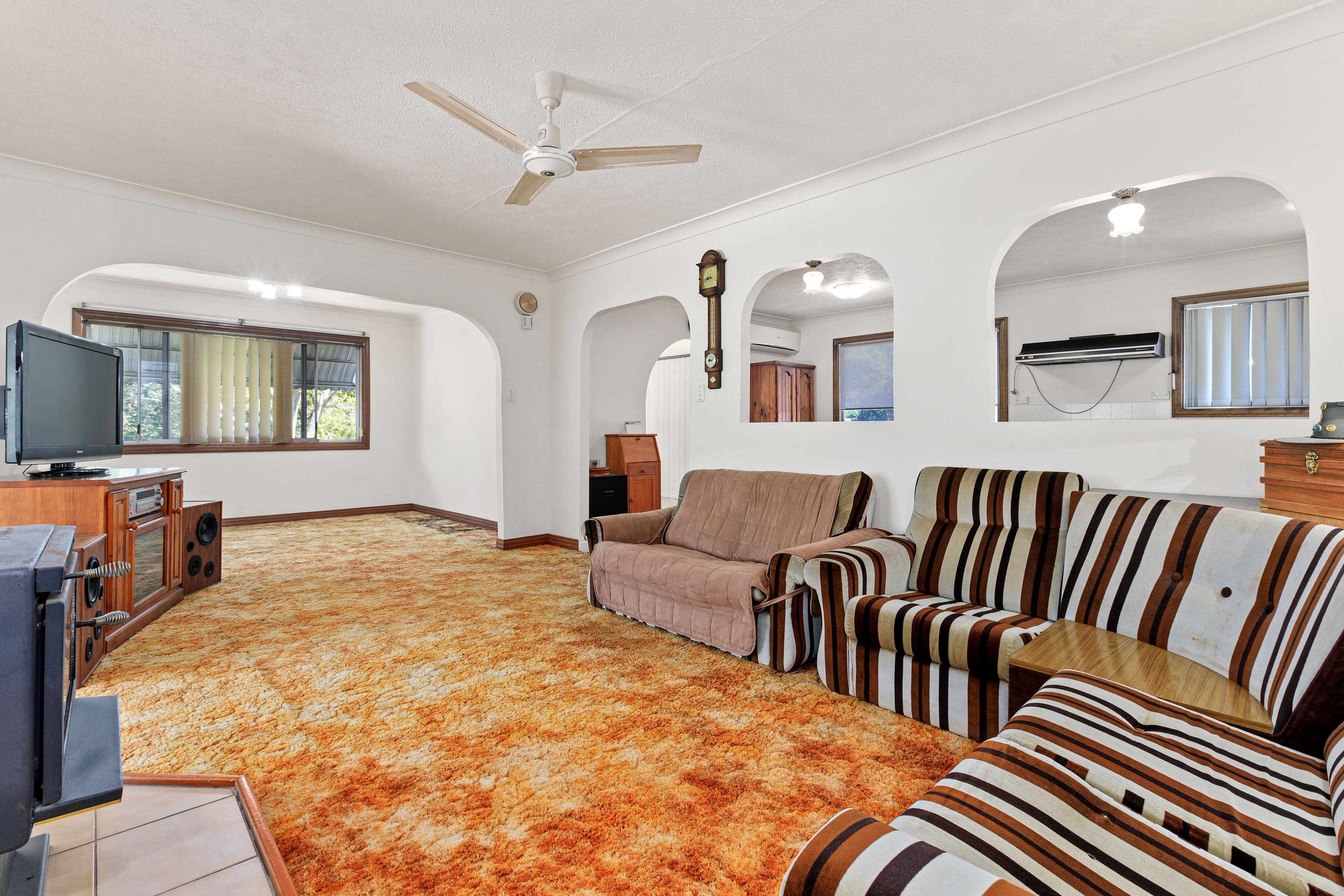 24 Catalina Street, Loganlea QLD 4131, Loganlea - Thumbnail 3