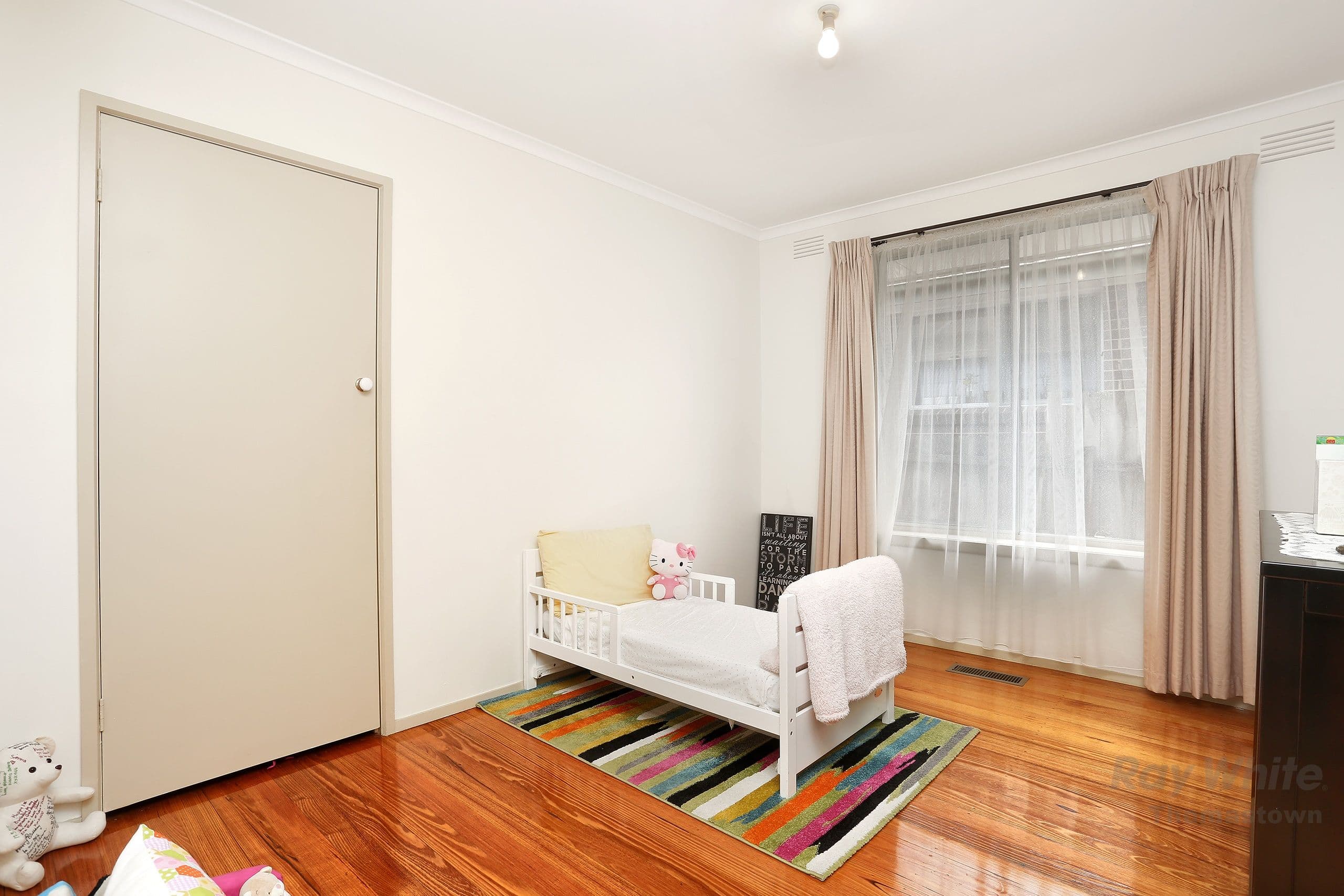 8 Orchid Court, Lalor VIC 3075, Lalor - Thumbnail 7