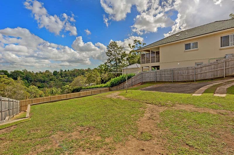 77 Somerville Road, HORNSBY HEIGHTS NSW 2077, Hornsby Heights - Thumbnail 3