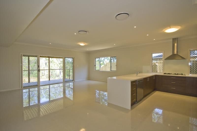 19 Usher Street, INDOOROOPILLY QLD 4068, Indooroopilly - Thumbnail 3