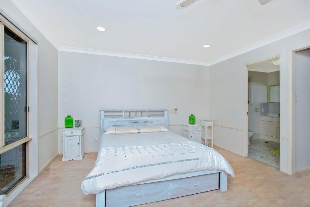 13 Aberdeen Court, BANORA POINT NSW 2486, Banora Point - Thumbnail 4