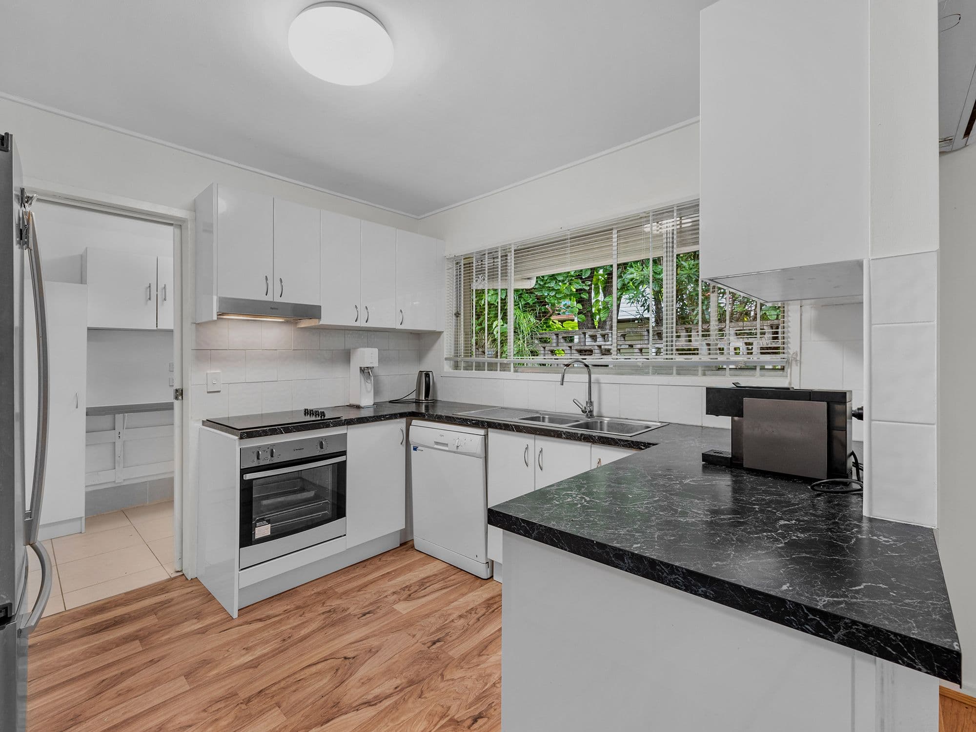 2 Burrendah Road, Jindalee QLD 4074, Jindalee - Thumbnail 3