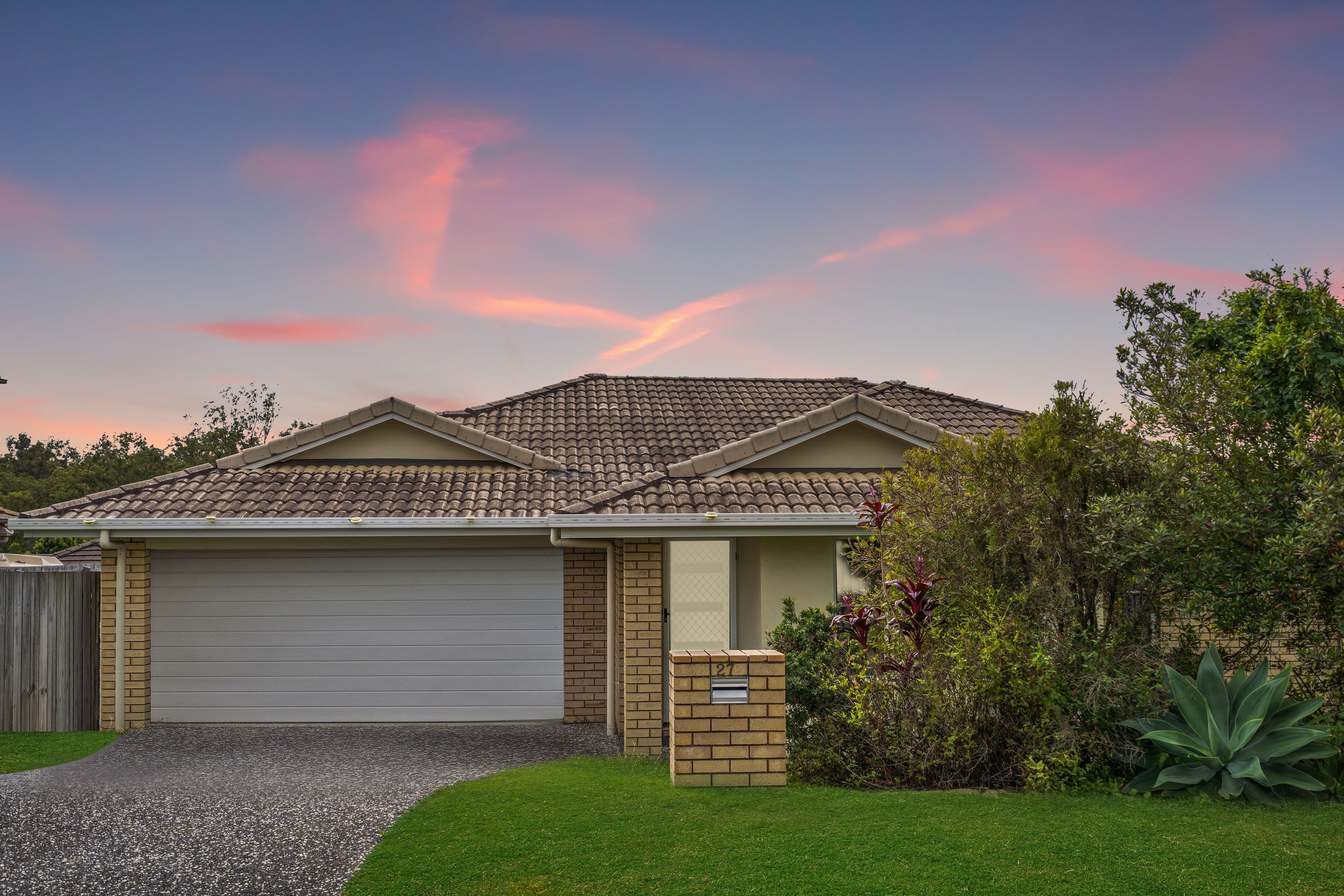 27 Peppertree Drive, Holmview QLD 4207, Holmview - Image 1