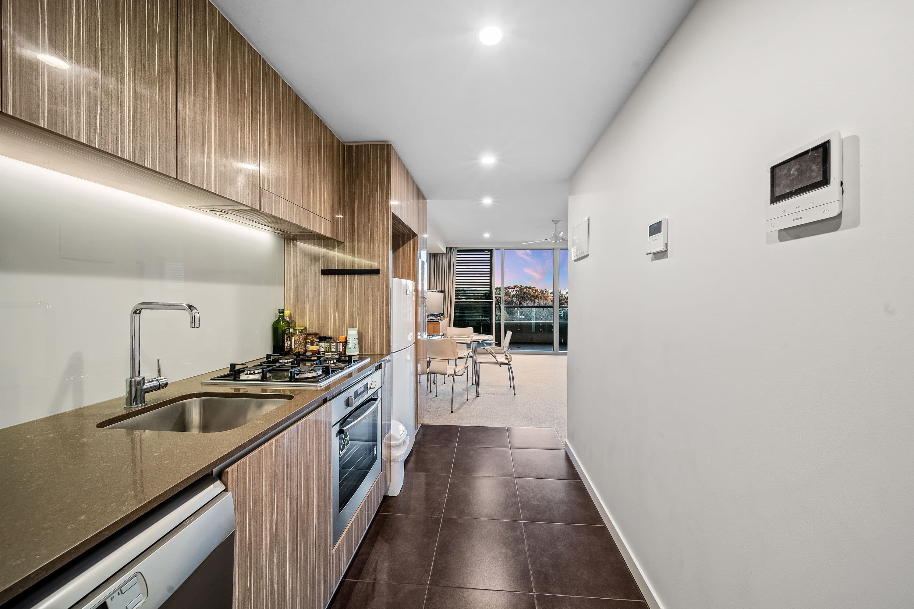 43 Constitution Avenue, Reid ACT 2612, Reid - Thumbnail 4