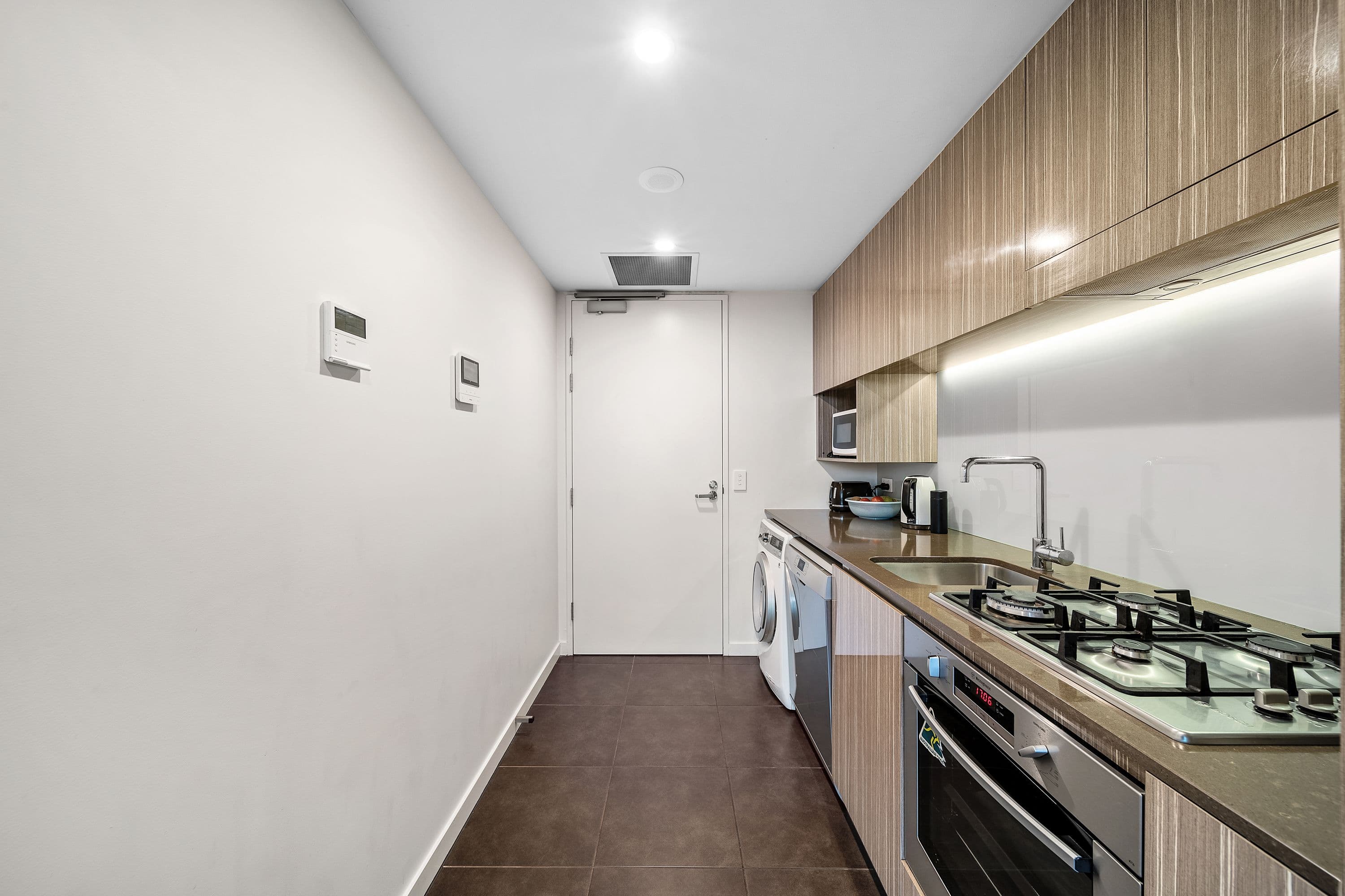 43 Constitution Avenue, Reid ACT 2612, Reid - Thumbnail 6