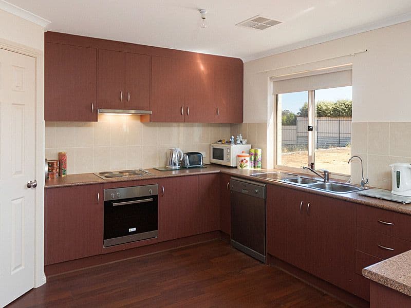 115 Burnbank Way, MOUNT BARKER SA 5251, Mount Barker - Thumbnail 2