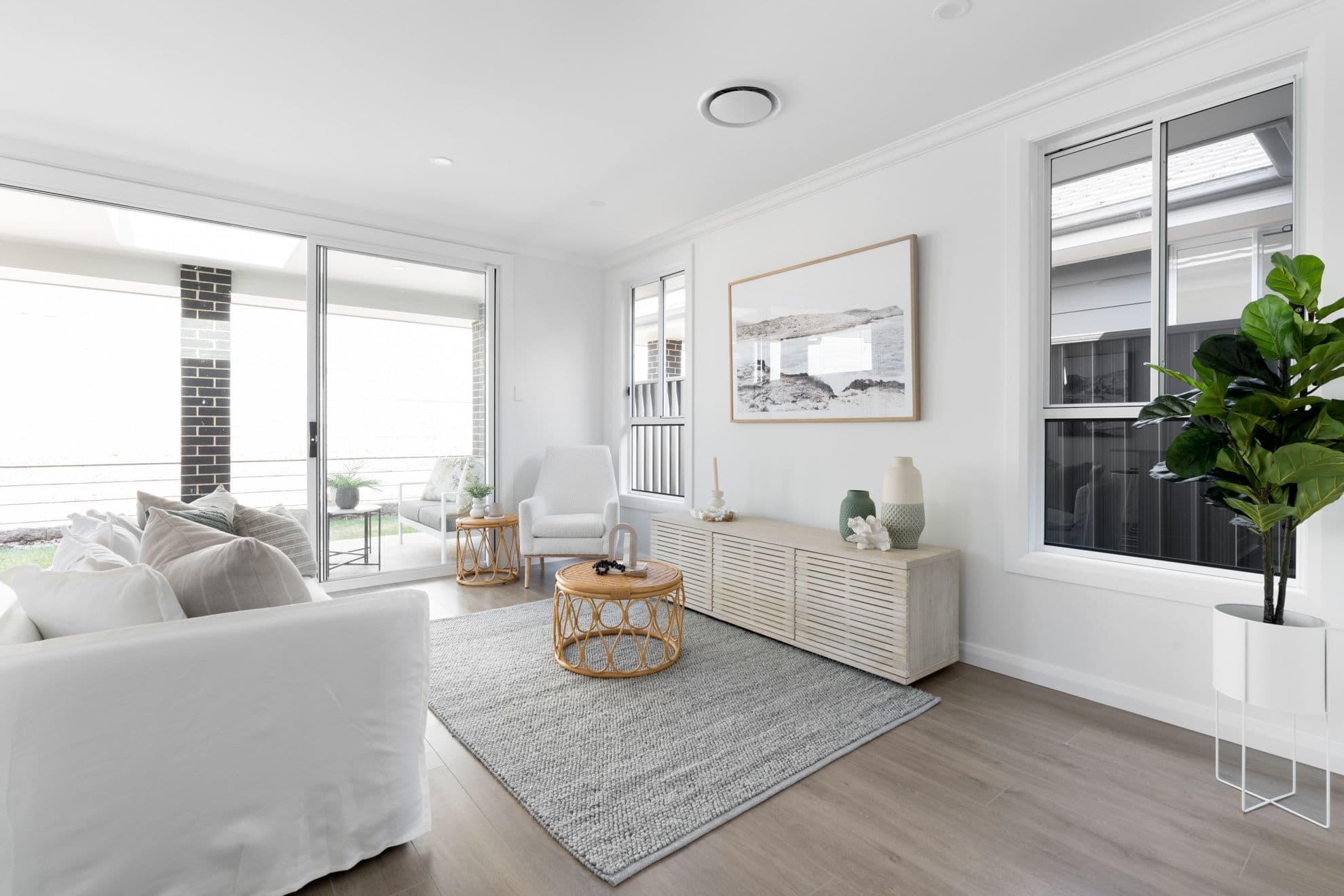 24 Araluen Terrace, Tullimbar NSW 2527, Tullimbar - Image 1