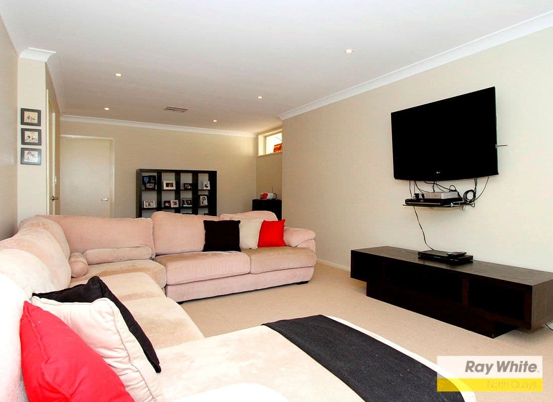 9 Mulligan Drive, GREENWOOD WA 6024, Greenwood - Thumbnail 4
