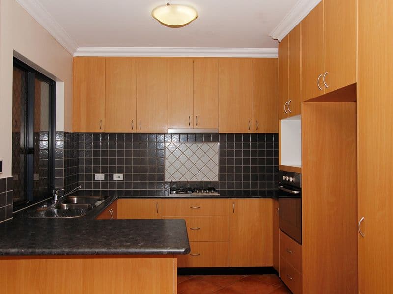15C Loughton Way, BALGA WA 6061, Balga - Thumbnail 2
