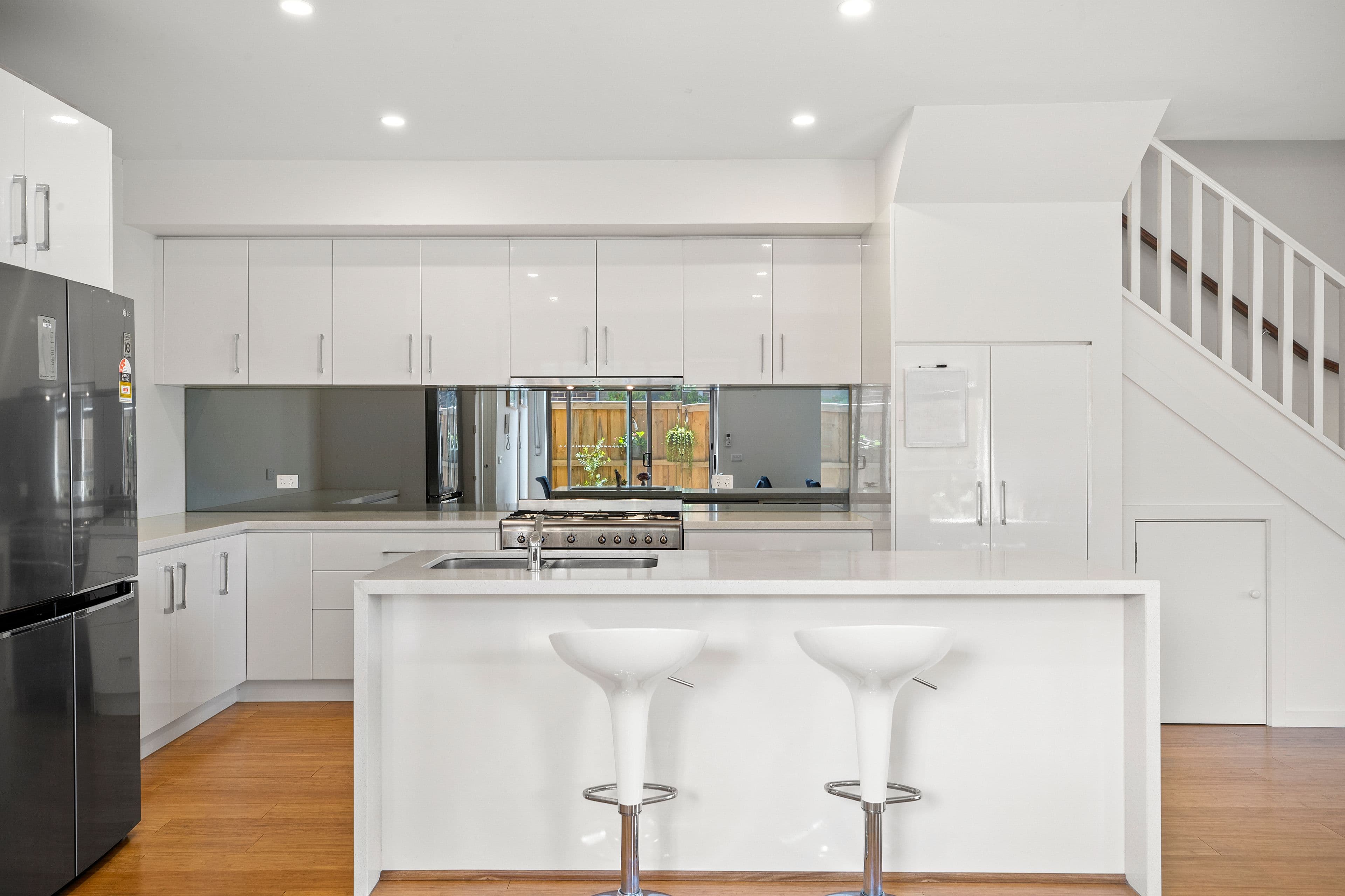 15 Emica Parade, Knoxfield VIC 3180, Knoxfield - Thumbnail 2