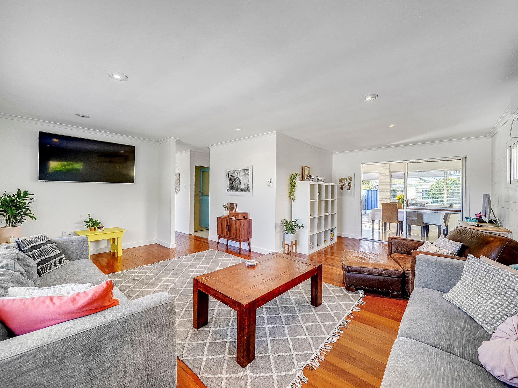 76 Kirby Road, Aspley QLD 4034, Aspley - Thumbnail 2