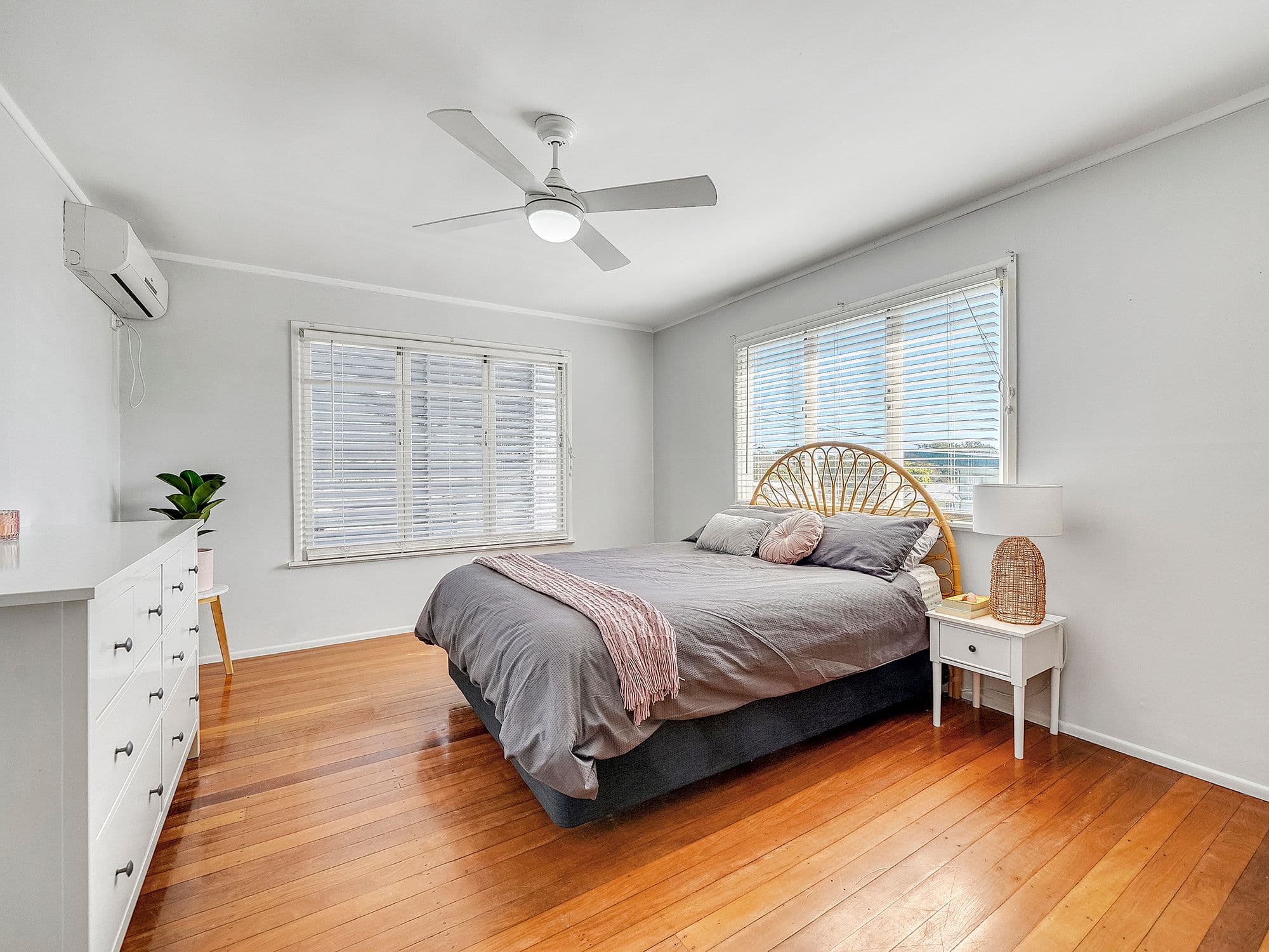 76 Kirby Road, Aspley QLD 4034, Aspley - Thumbnail 7