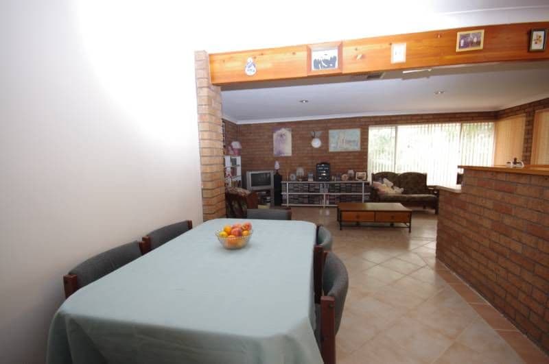 11 Romaro Court, KOONDOOLA WA 6064, Koondoola - Thumbnail 3