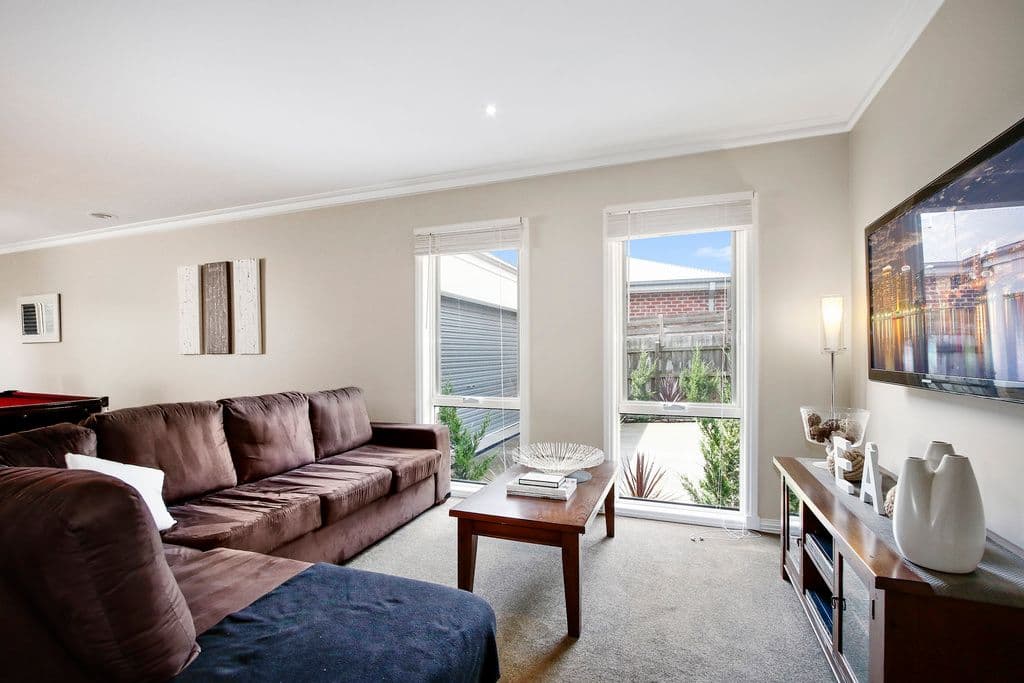 9A Geoffrey Drive, Kilsyth VIC 3137, Kilsyth - Thumbnail 2