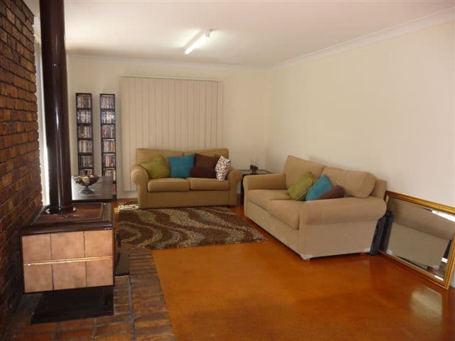  13 Talinga Street, MOUNT LOFTY QLD 4350, Mount Lofty - Thumbnail 4