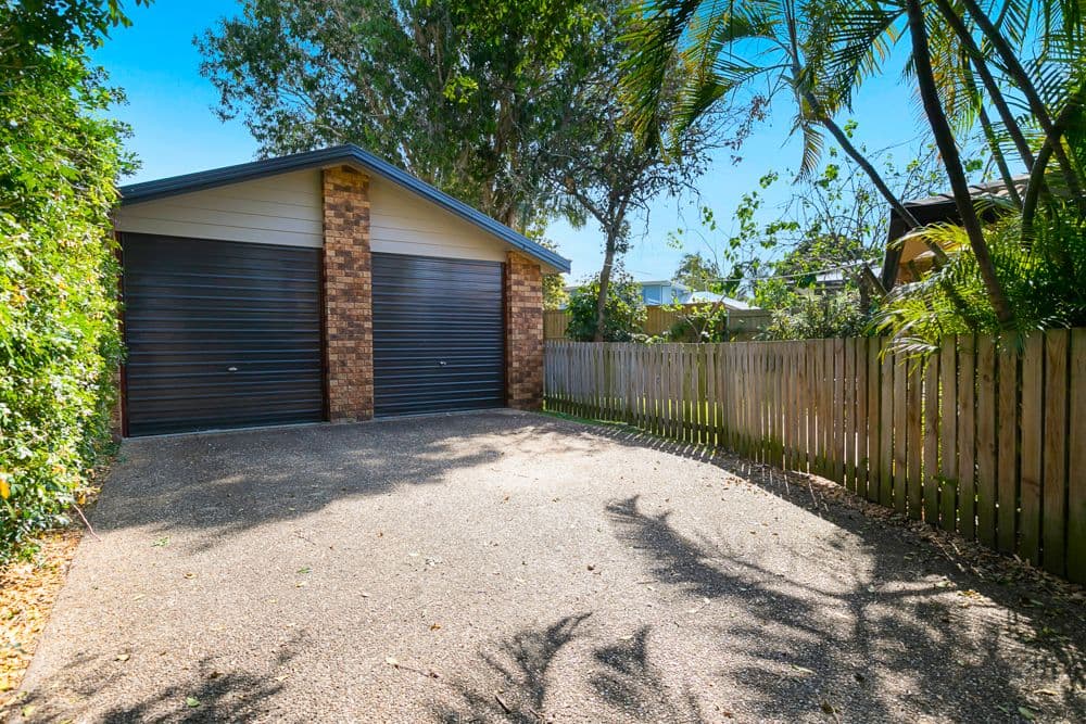 20 Beach Court, Victoria Point QLD 4165, Victoria Point - Thumbnail 2