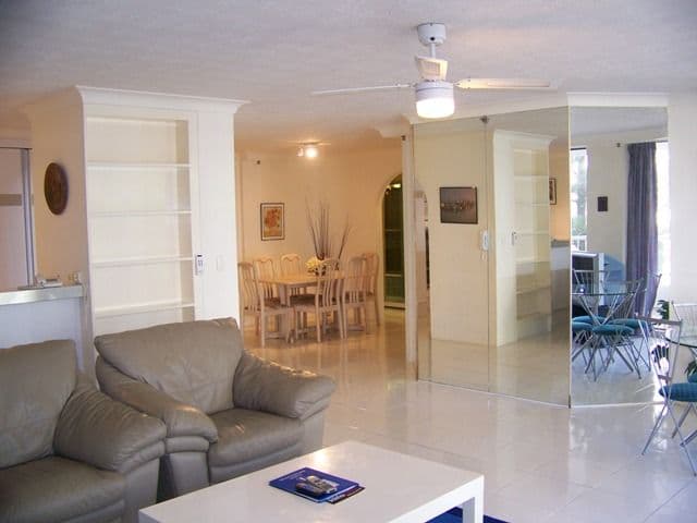 SURFERS PARADISE QLD 4217, Surfers Paradise - Image 1