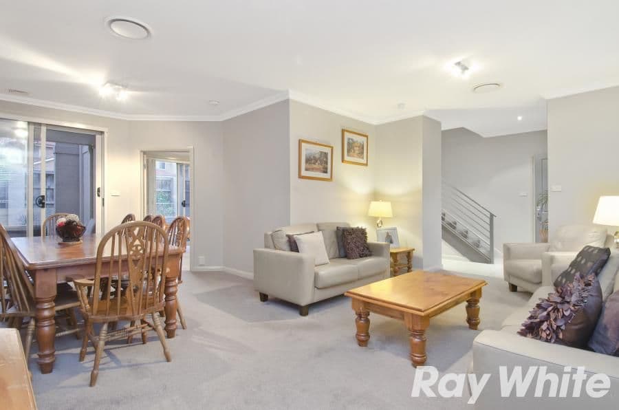 11 Harrington Avenue, CASTLE HILL NSW 2154, Castle Hill - Thumbnail 2