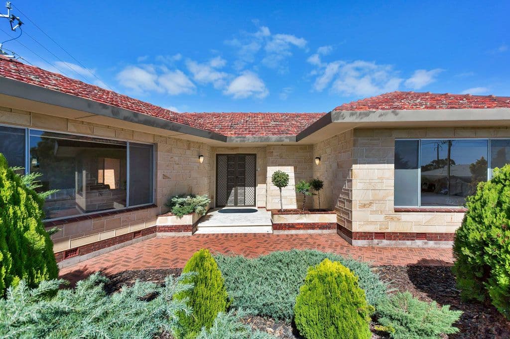 85 Quinlan Avenue, Pasadena SA 5042, Pasadena - Image 1