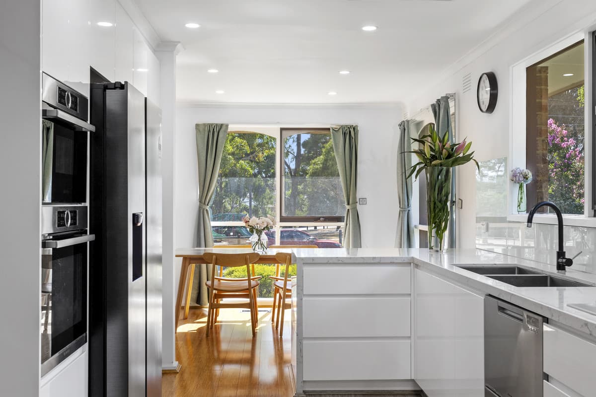 18 Sweeney Drive, Narre Warren VIC 3805, Narre Warren - Thumbnail 4